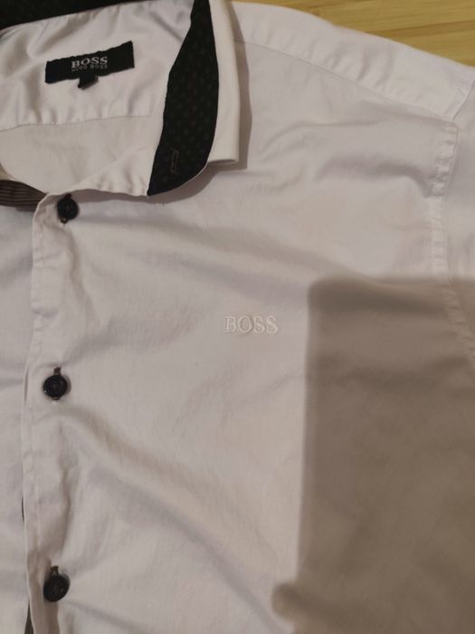 Hugo Boss бяла риза