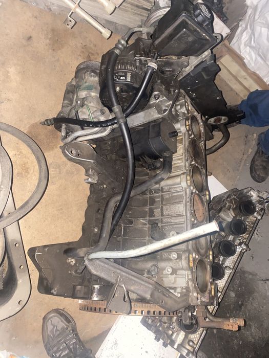 Продам двигатель на Volvo 960/ s90