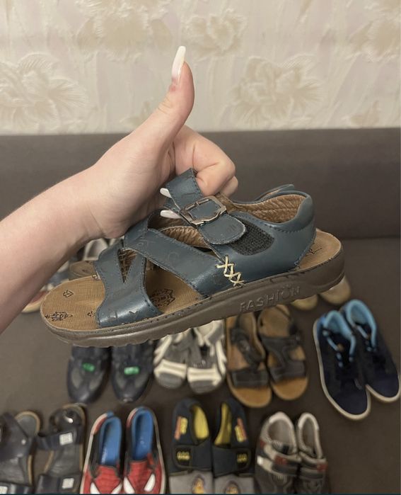 Продам оптом обувь на мальчика в идеальном состоянии