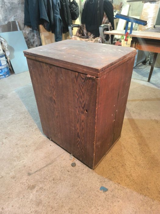 Швейная машина -тумба