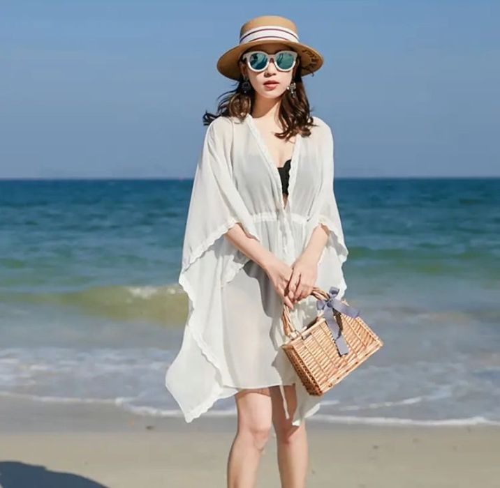 Накидка и сланцы для купания