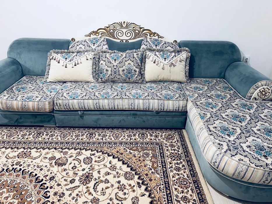 Диван мебель гостиной