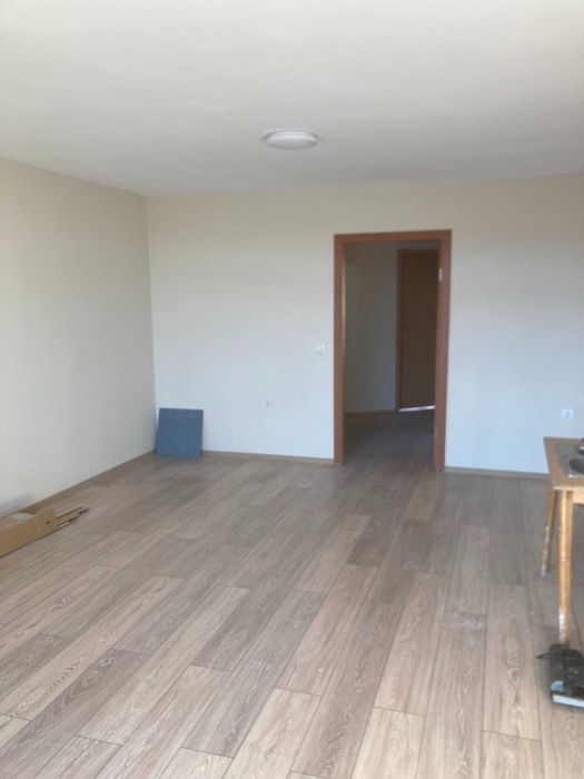 Апартамент 80 м2 в центъра на гр. Луковит