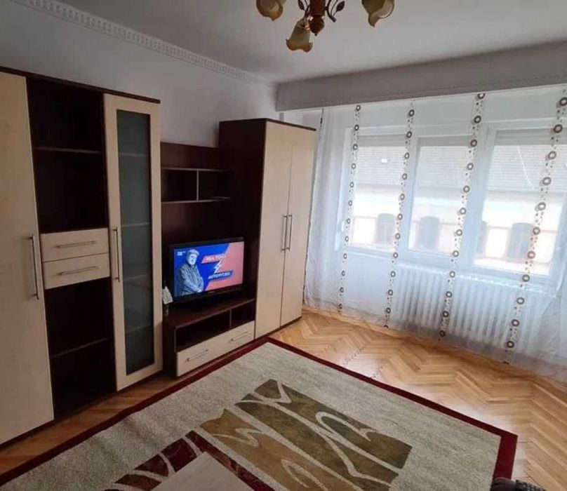 Дава се под наем Двустаен апартамент в Пловдив, Каменица 1 - 45 кв.м за 163.2 € - Снимка #1