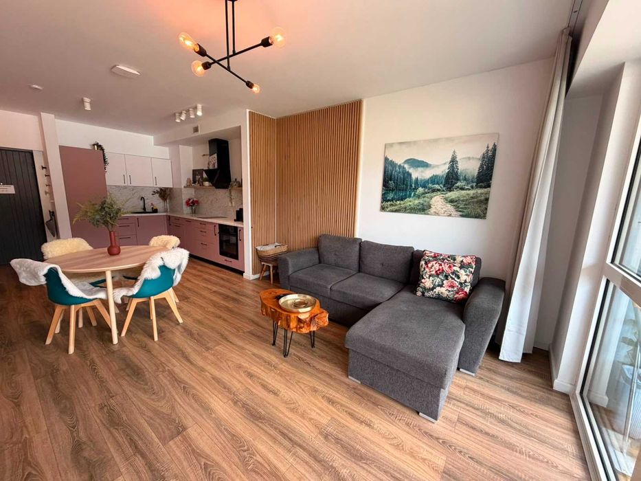 Vanzare Apartament 2 camere - Green Future Sinaia - privelisite catre Munti - Spa si Restaurant