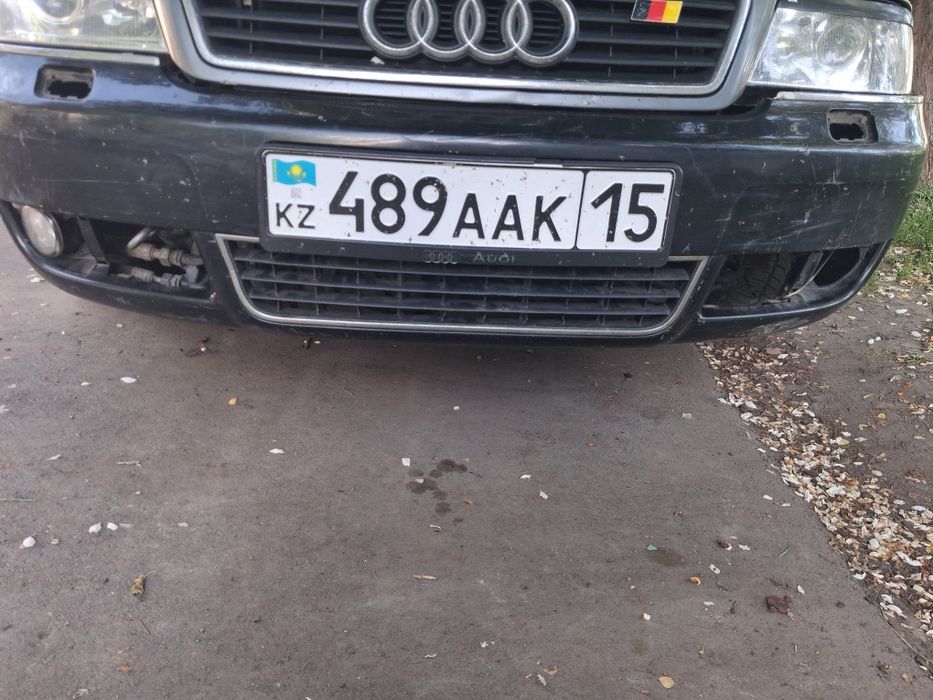 Продам передний бампер на ауди а6с5