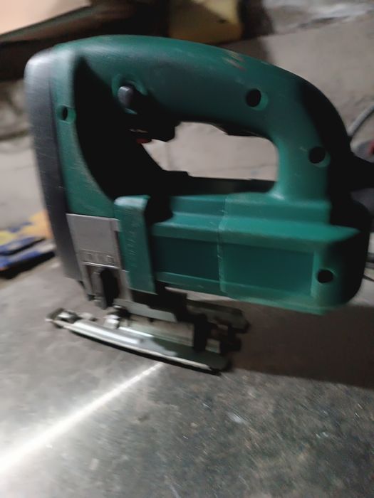 Лобзик  электрический