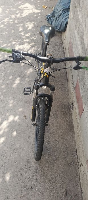 Продам велик срочно