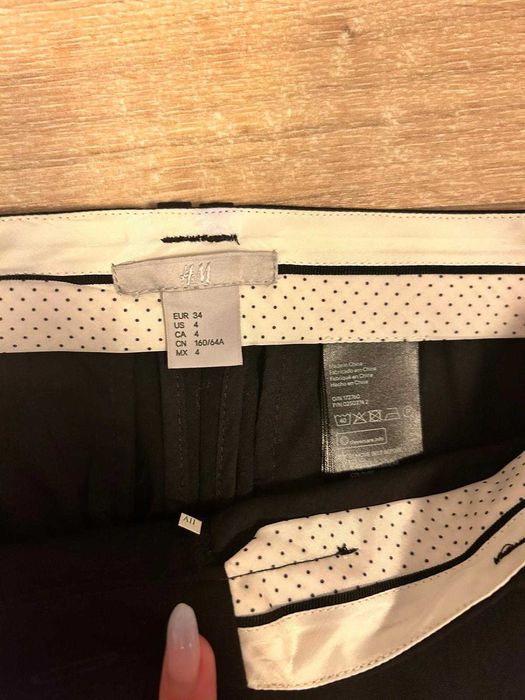Pantaloni office H&M, măsura 34