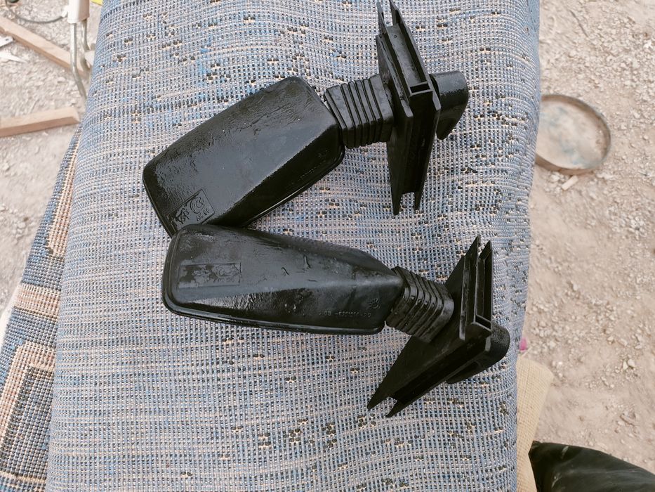 Зеркало на ВАЗ звоните