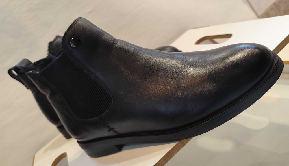 Ghete de lux 39 lucrate manual Hammerstein imblanite piele naturala