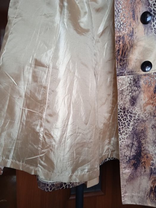 Новый женский тренч 46размер