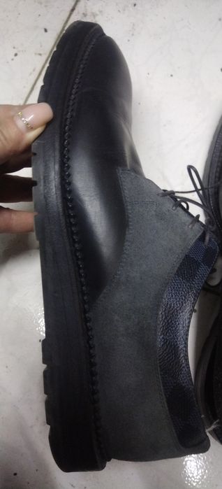 Продам туфли классик LV оригинал