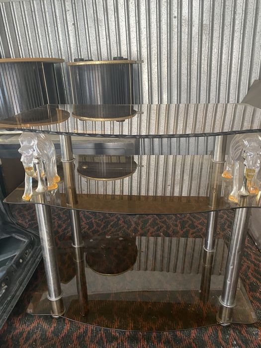 Подставка для телевизора