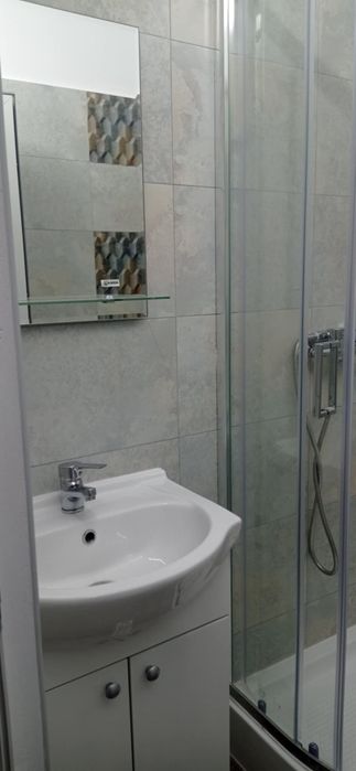 Garsonieră de închiriat-Onești