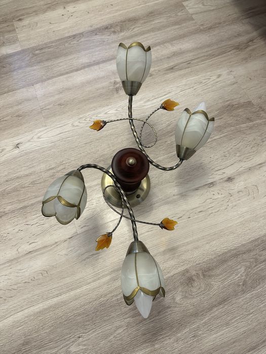 Vand candelabru, lustra, corp iluminat tavan