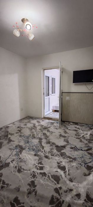 Qorasu 6 da 1 xona 2 xona qilingan kvartira  ijaraga berladi