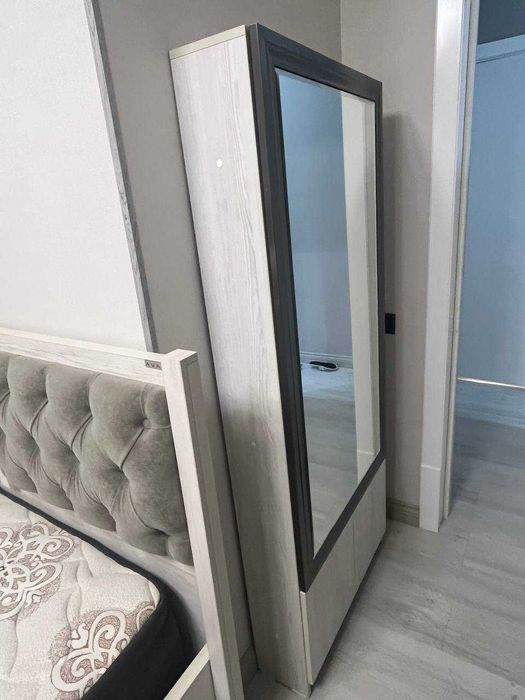 Продается комплект спальной мебели!