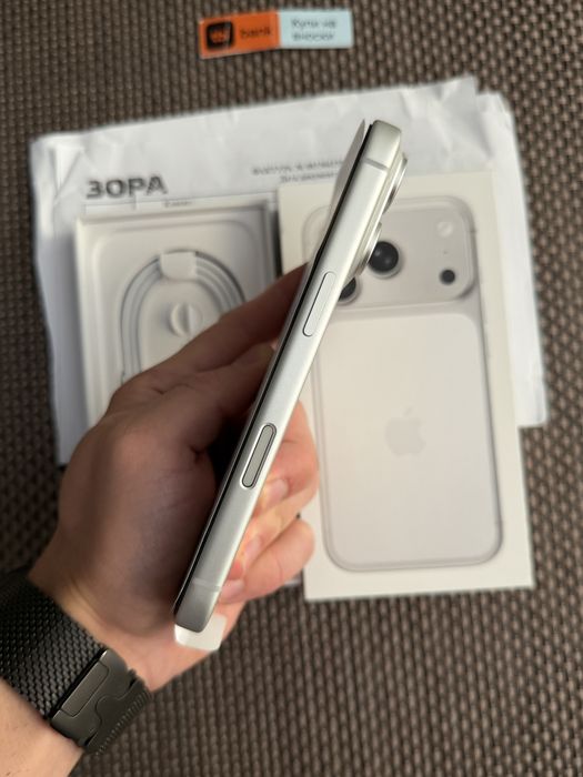 КАТО НОВ! iPhone 17 Pro Silver• 24М ГАРАНЦИЯ! 256GB