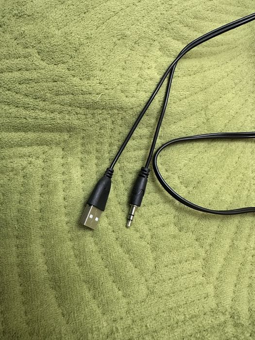 Звуковпя колонка