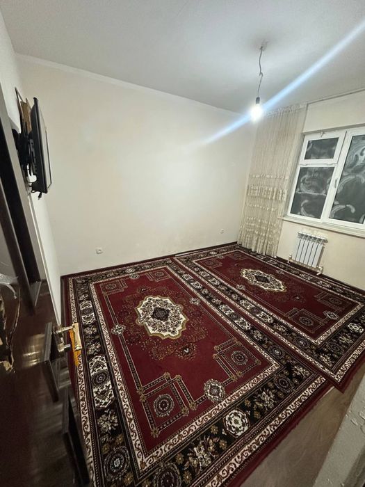 Квартирага одам койилад 3 киши битта хонага