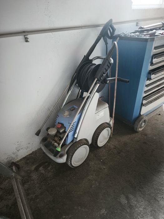 Професионална водоструйка Kränzle Quadro 799 TST