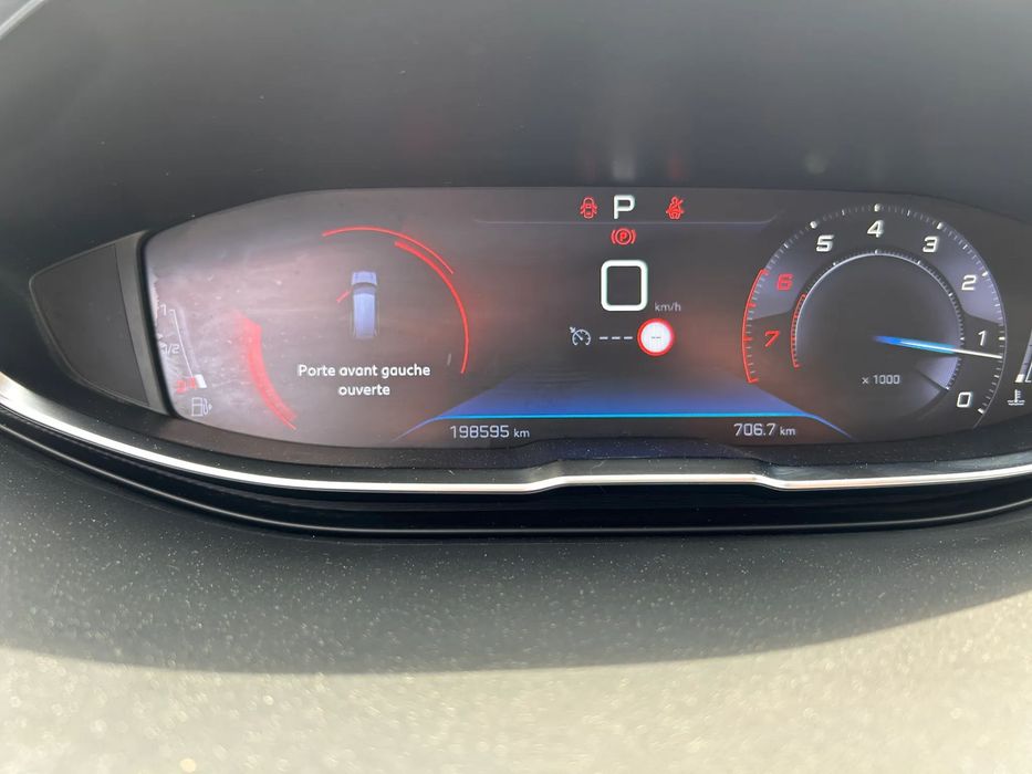 PEUGEOT 5008 2021 — imagine 5