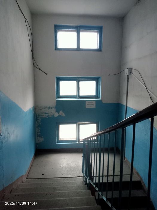 Сдаю - 2-х.ком.кв на Старте.