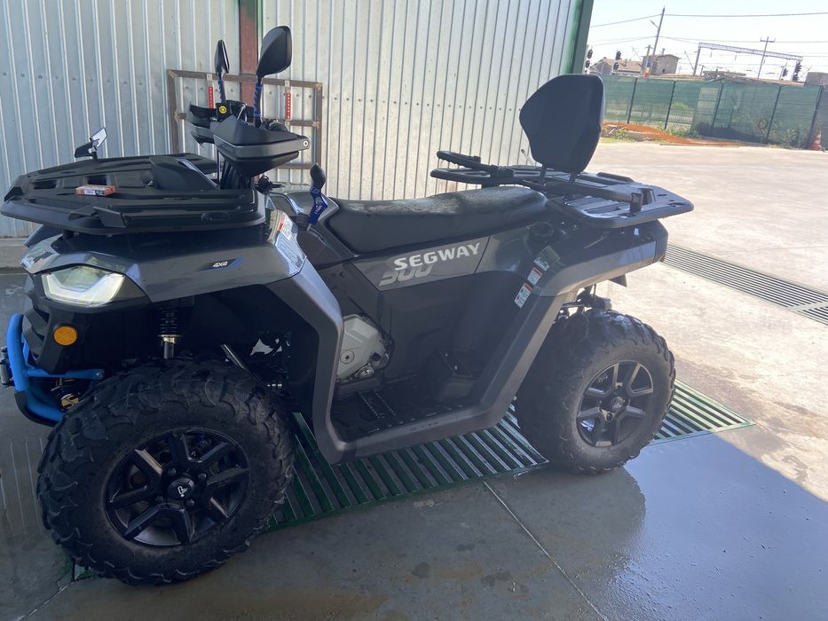 Vand sau schimb cu auto .Segway 500 39 CP. AT5L