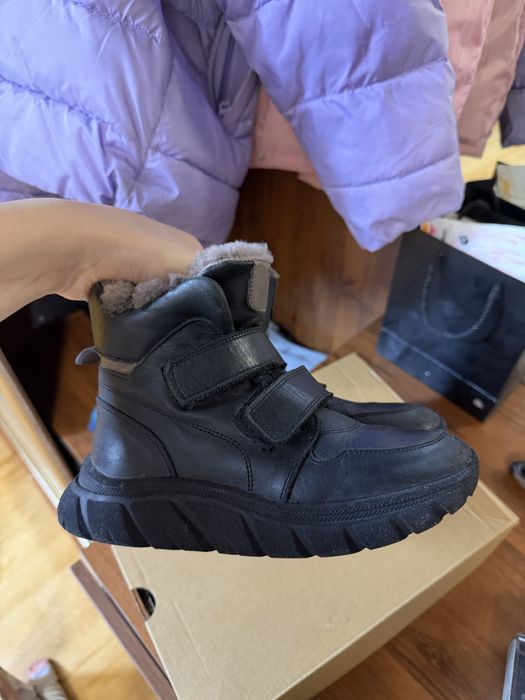 Продам Обувь на мальчика