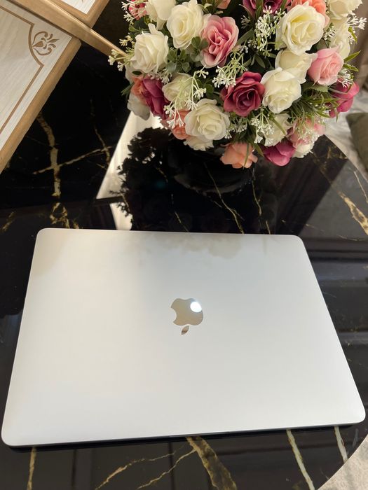 Macbook Pro M1 256gb