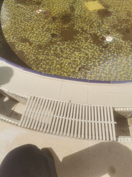 Решётки для бассейна