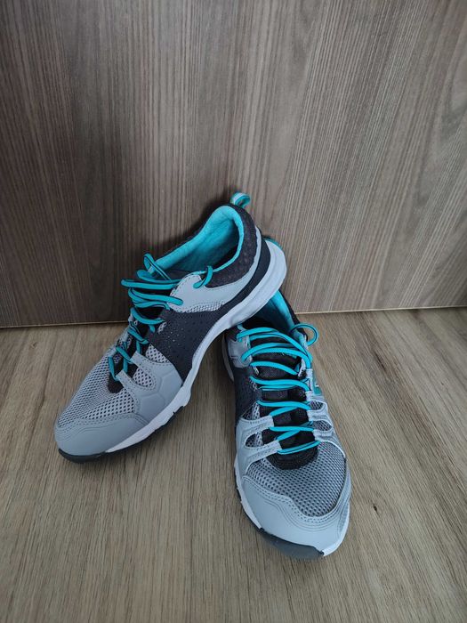 Adidași Decathlon Nr 40