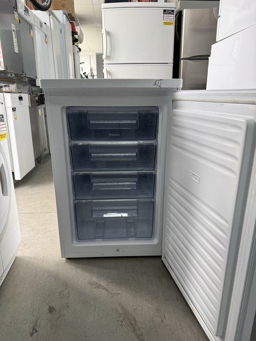 Фризер Wasco А+ бял