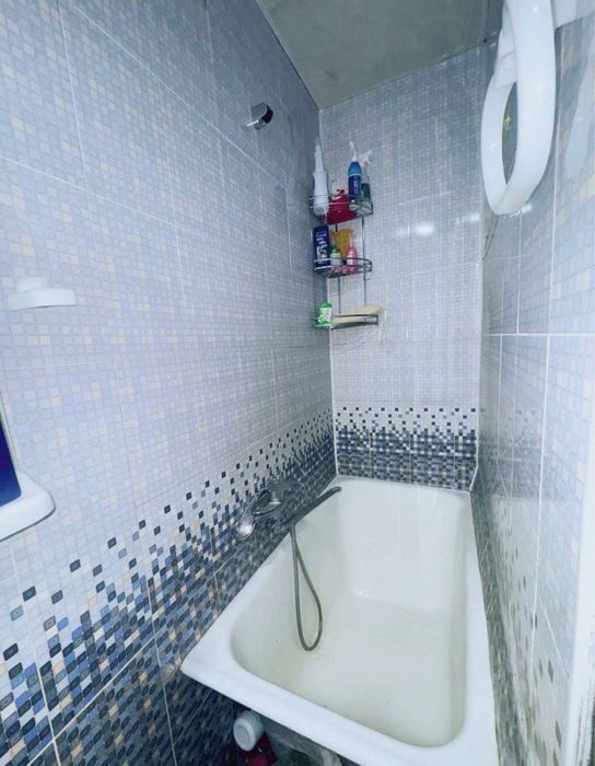 Продается  квартира Чиланзар 8-квартал 2/5/5 Галерейка