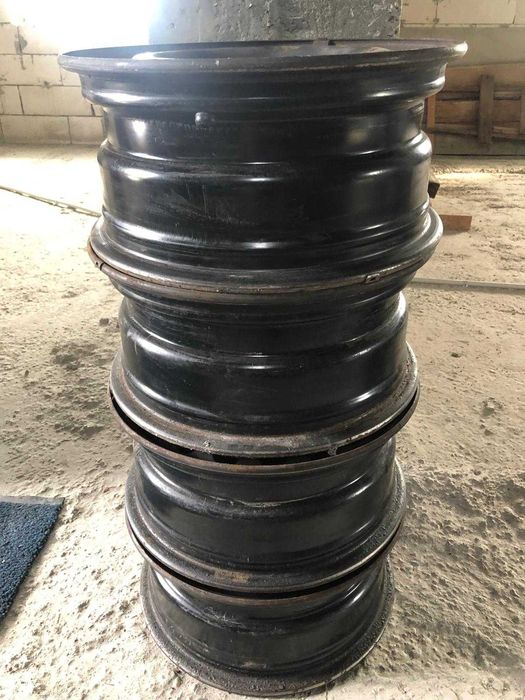 Vand jante tabla ( 5 prezoane) pe R 15