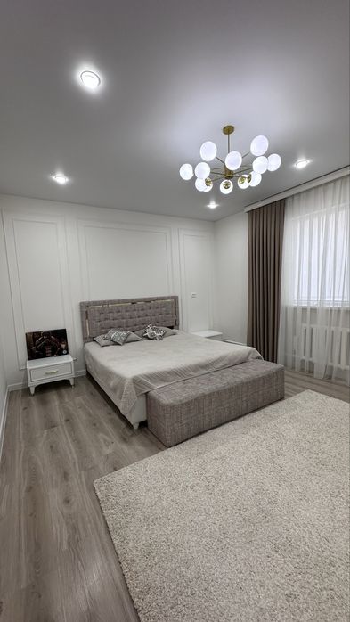 Продам дом с гаражем и времянкой