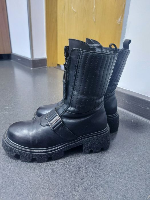 Ботинки зимние женские