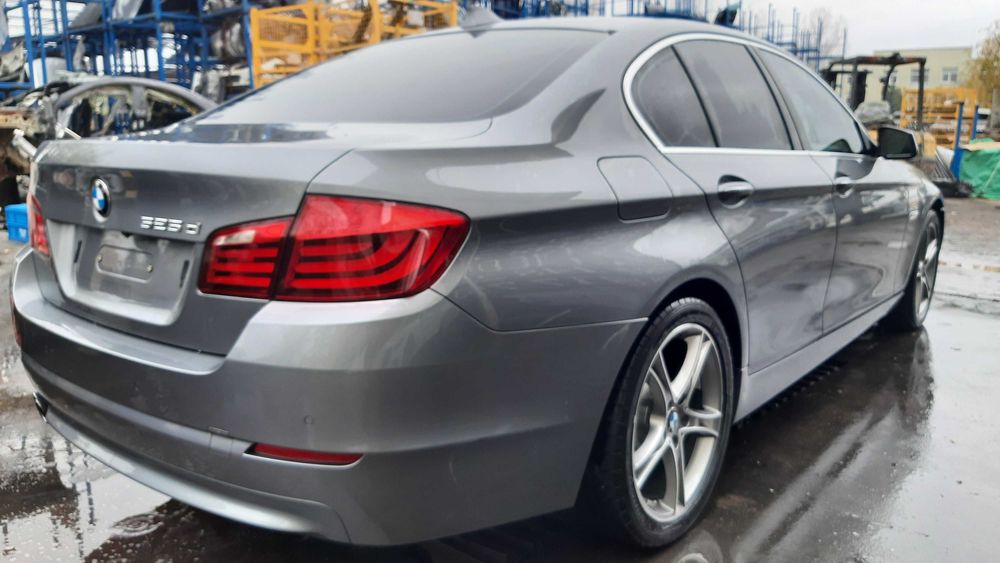 dezmembrez BMW f10 520d/capota f10/usa fata f10/bara fata f10