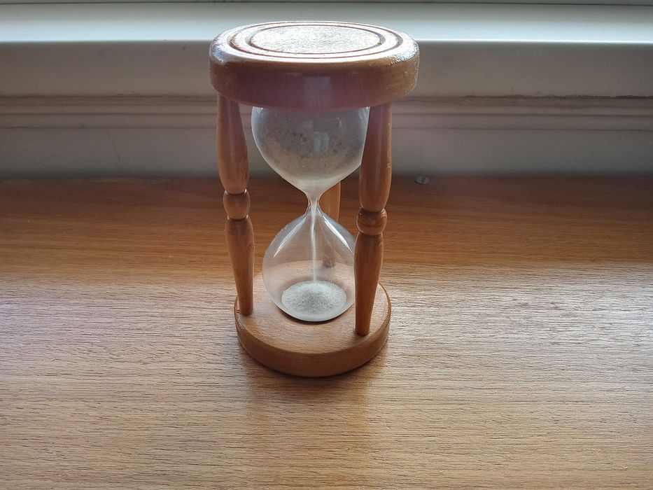 Продавам стари часовници