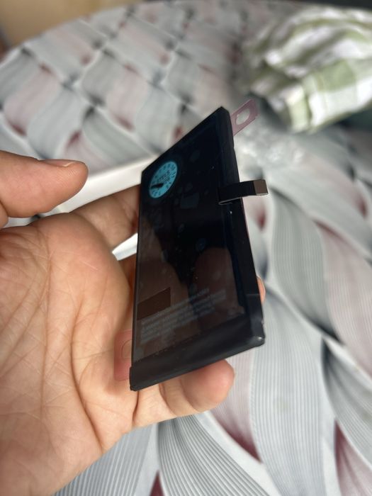 Чисто нова батерия за IPhone 14 неотваряна