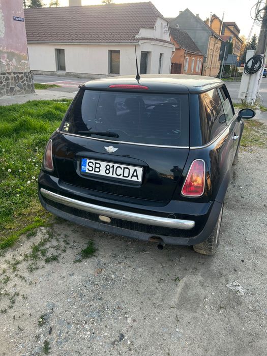 Mini One R50 2002 1.6 benzina 90cp