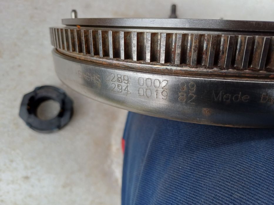 Kit ambreiaj SACHS masa dubla pt.Vw 1.9tdi, 1,6tdi, 2.0tdi. cca.500km.