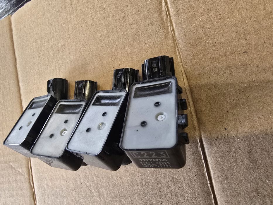 Sensor parcare lexus ux,nx,rx,is. Toyota camry,e21,rav4 etc.