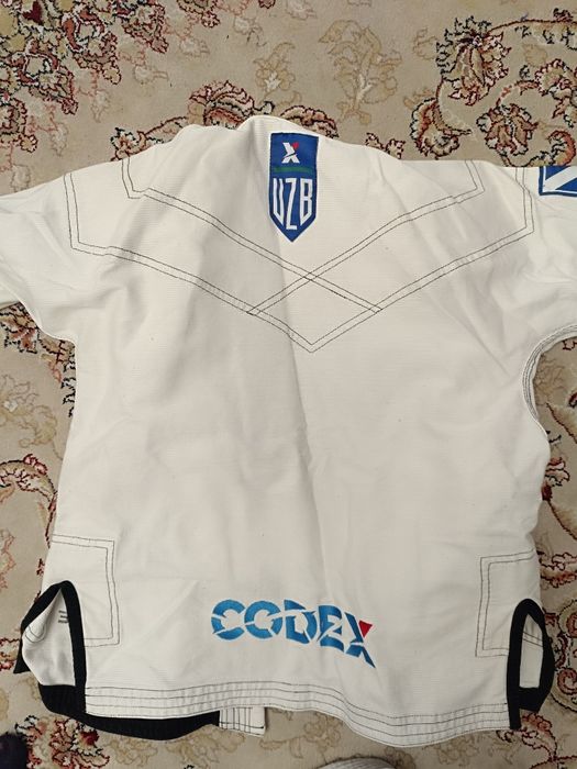 Срочно продается кимоно