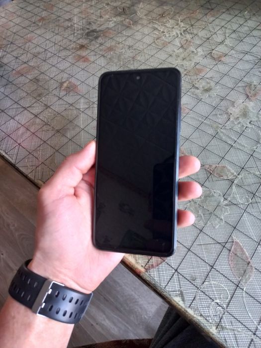 Продам Redmi Note 11