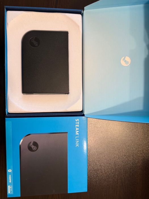 Steam Controller + Steam Link комплект (като нови, с кутии)