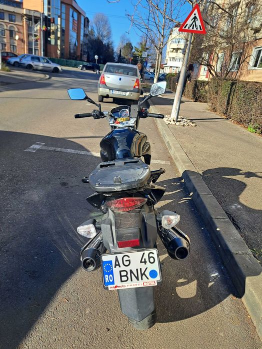 Motocicleta, auto