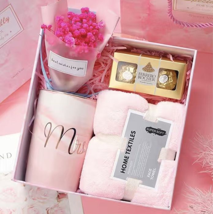 Подарки на 8 марты /корпоратив