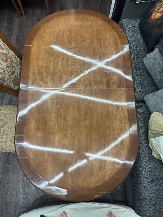 Продам стол из дерева со стульями